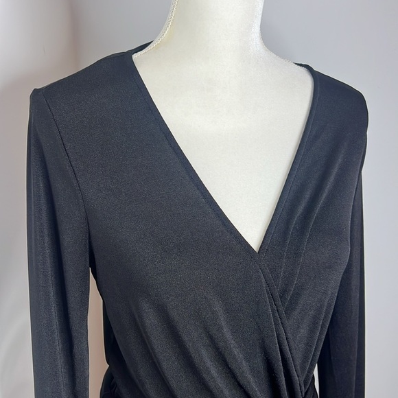 Good American Shimmer Wrap V Neck Top Size 2 Long Sleeve Waist Tie Detail Shirt - Picture 4 of 14
